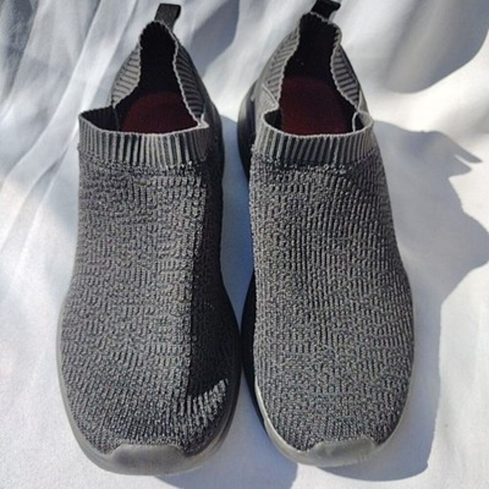AND1 Slip-On Shoes Mens Size 9 Black Knit Low Top Athletic Sneakers Comfort